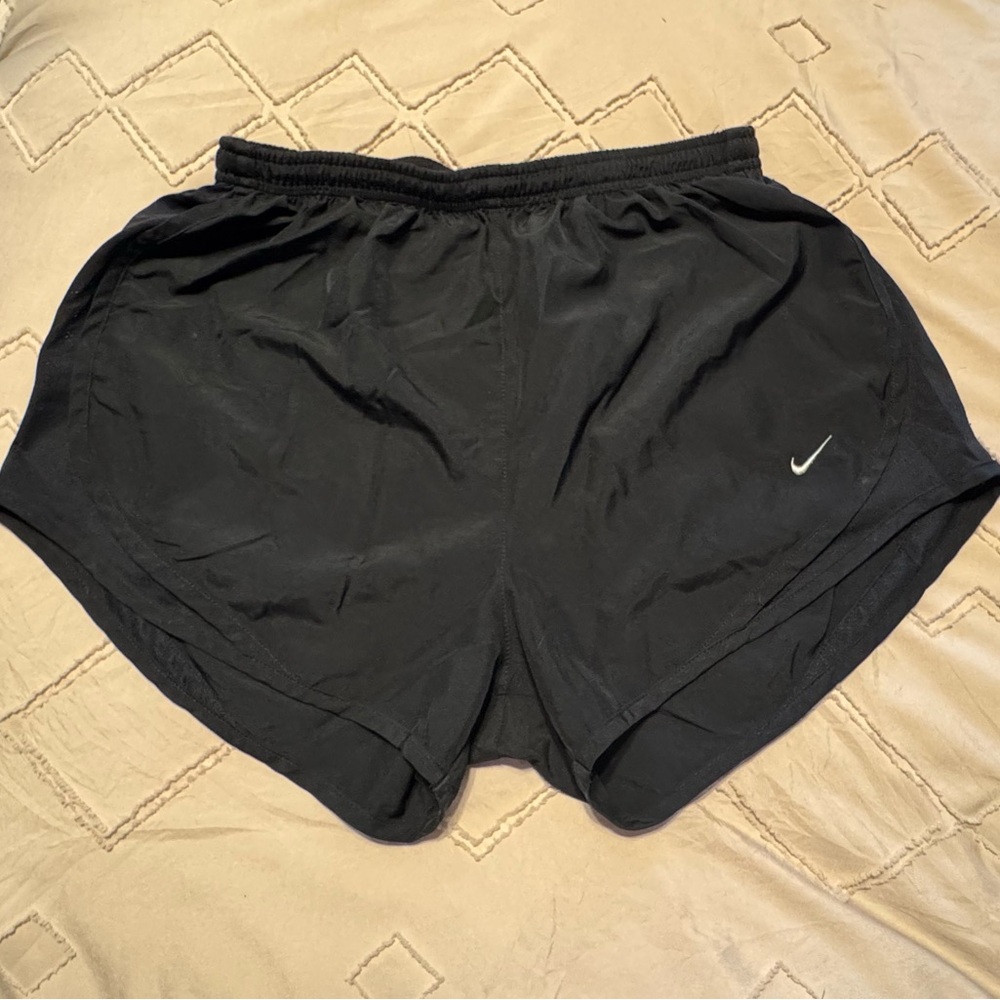 Nike Black Athletic Shorts Lightweight Moisture-Wicking